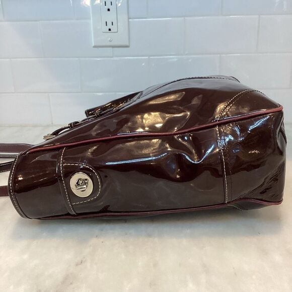 Coach Patent Leather Large Gallery Tote - Picture 7 of 16